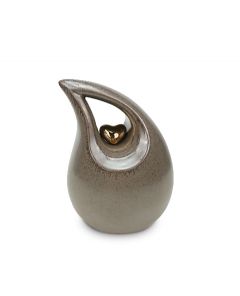 Ceramic keepsake urn teardrop with heart